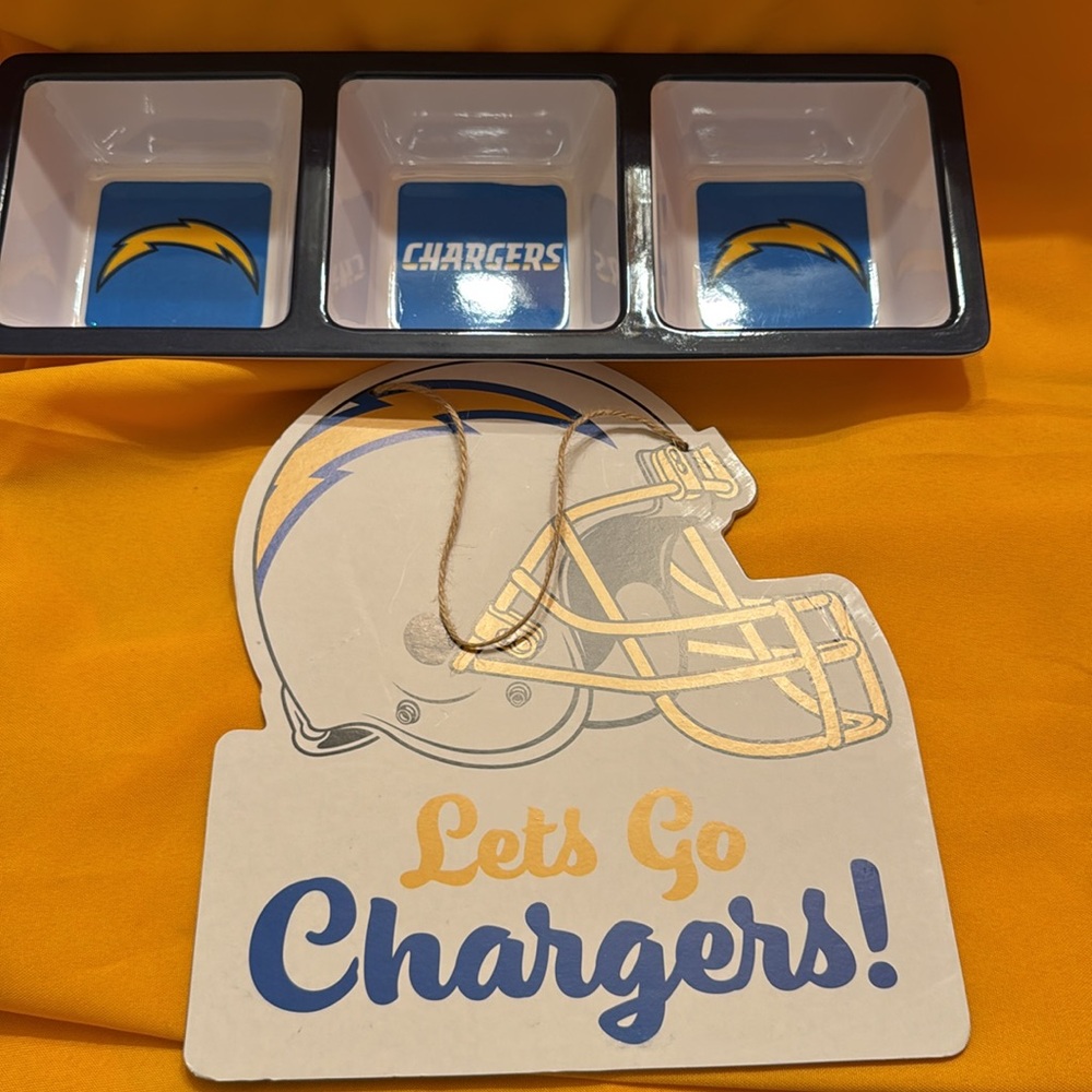 Chargers Fan Collection Set - Picture 2 of 7